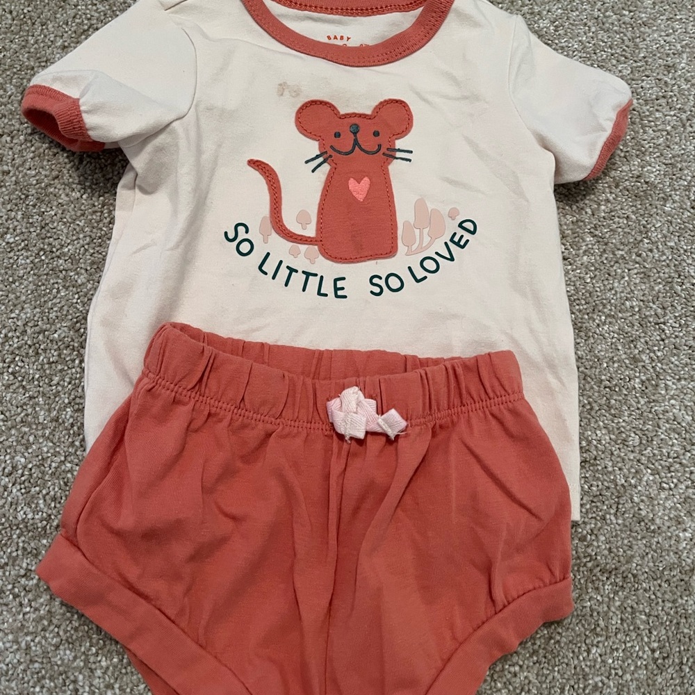 Cat & Jack adorable outfit